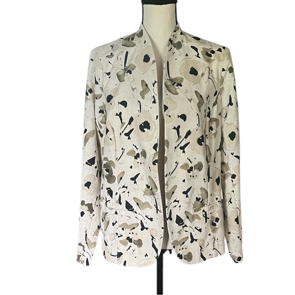 Sag Harbor Petite Linen Blend Open Front Blazer. Size 14P.